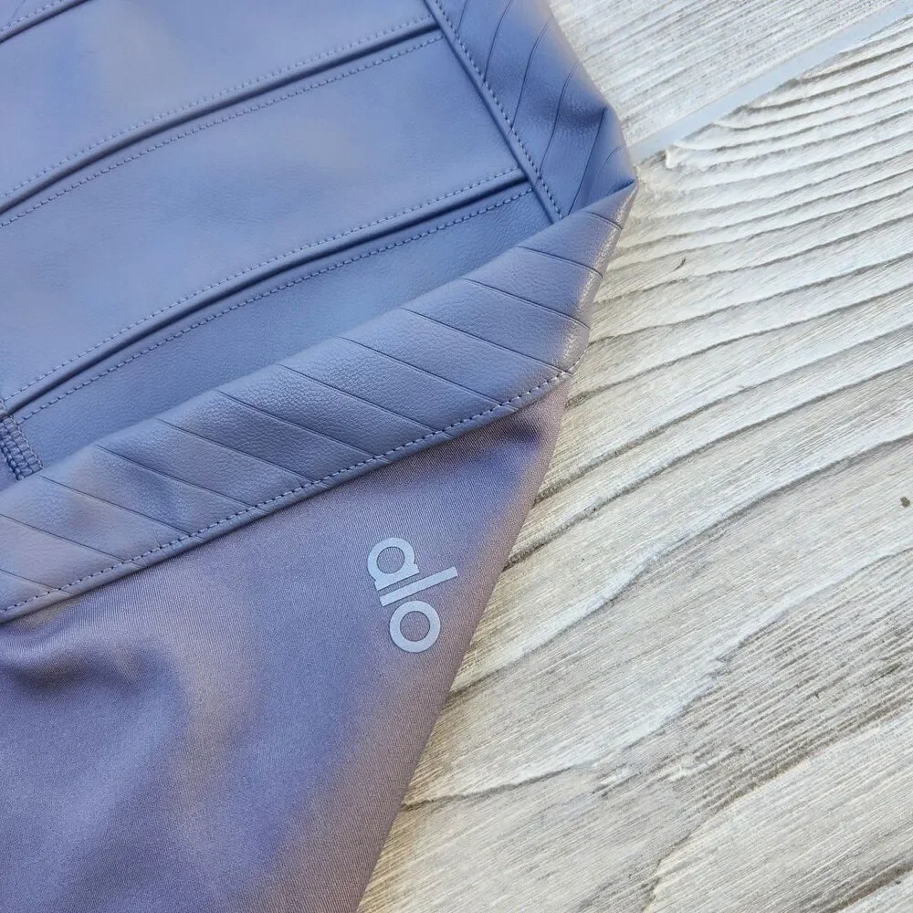 (S) Alo Winter Warm Airlift SuperMoto High-Waist  Leggings